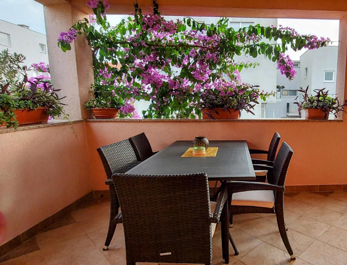 Apartments Tomic บีโอกราดนาโมรู ภายนอก รูปภาพ
